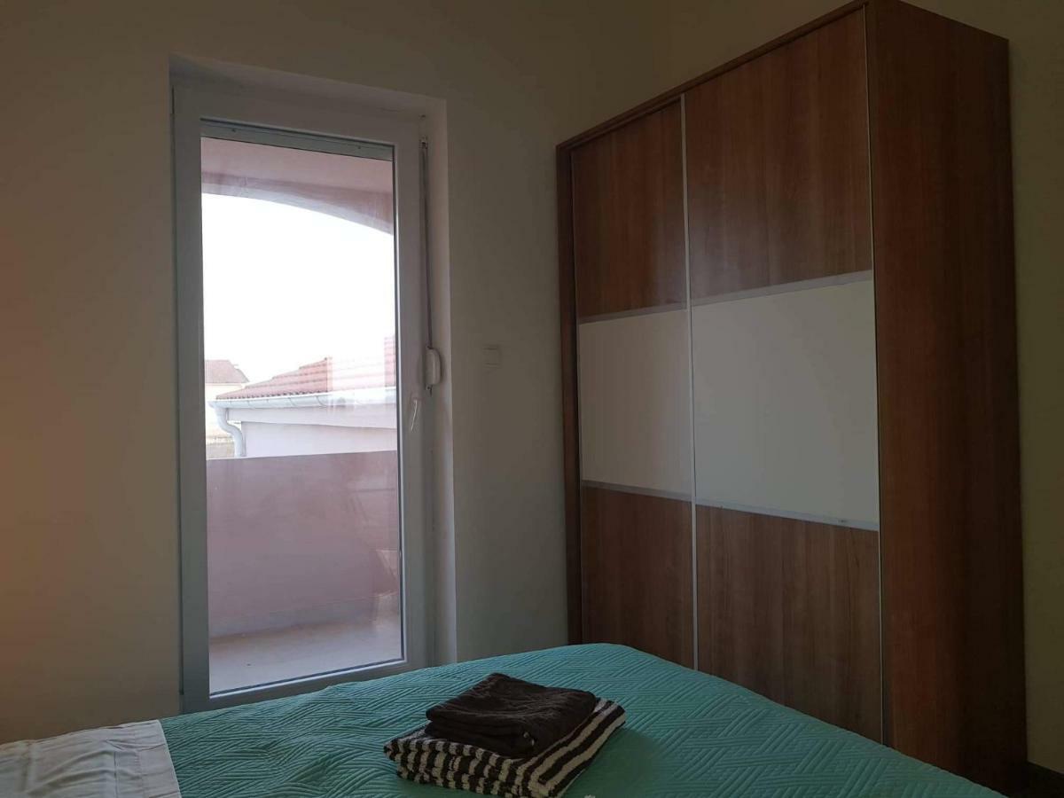 Apartmani Luce I Miho Nin Buitenkant foto
