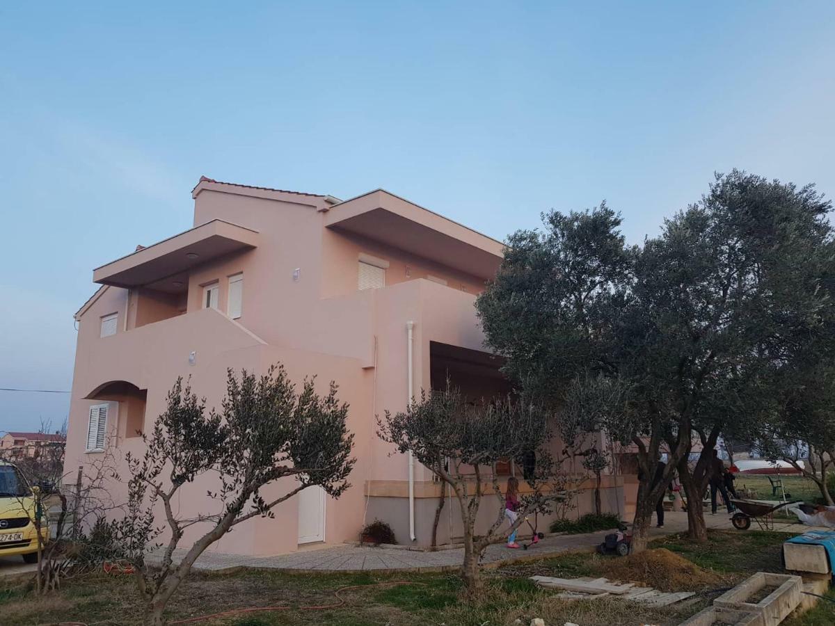 Apartmani Luce I Miho Nin Buitenkant foto