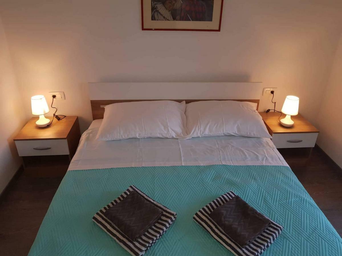 Apartmani Luce I Miho Nin Buitenkant foto